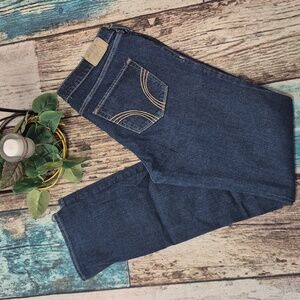 NWOT Hollister Laguna Skinny Stretch Jeans